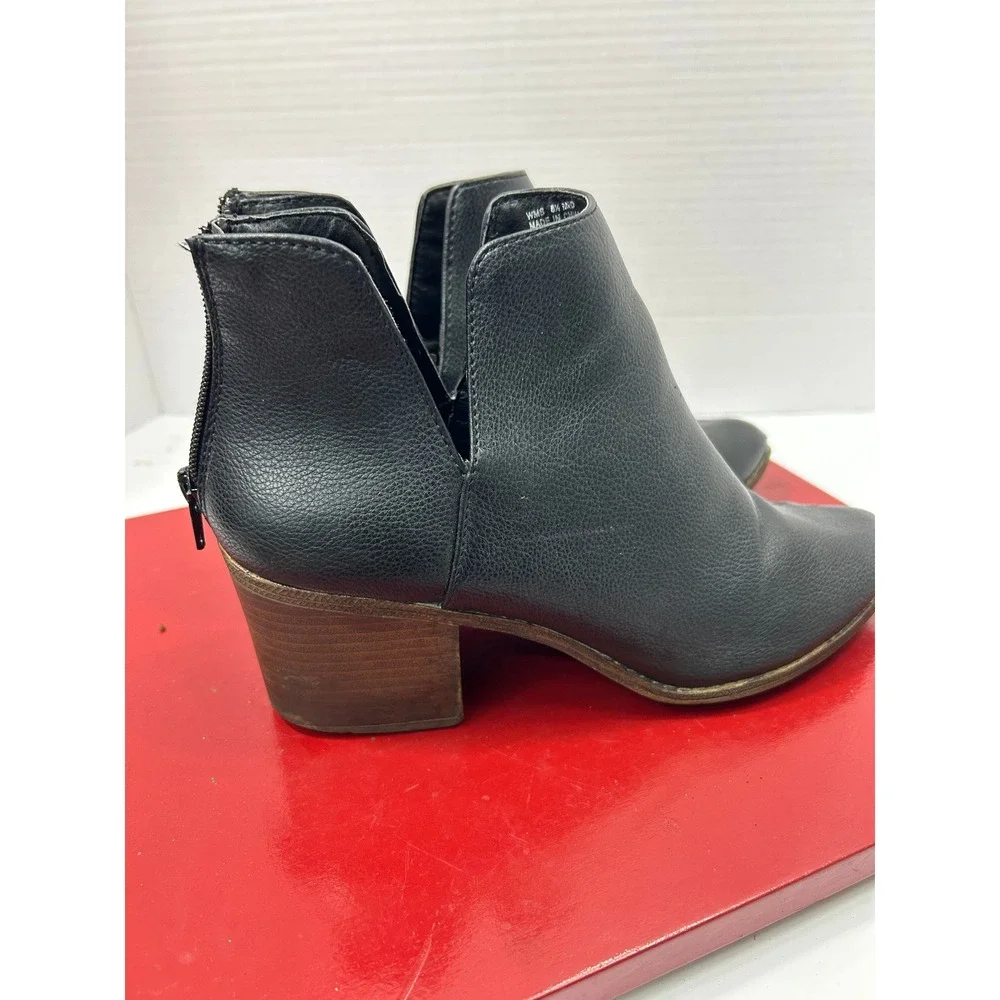 Sonoma Pebbled Ankle Boots 8.5 Black Side Cutout Block Heel Minimalist Boho Chic